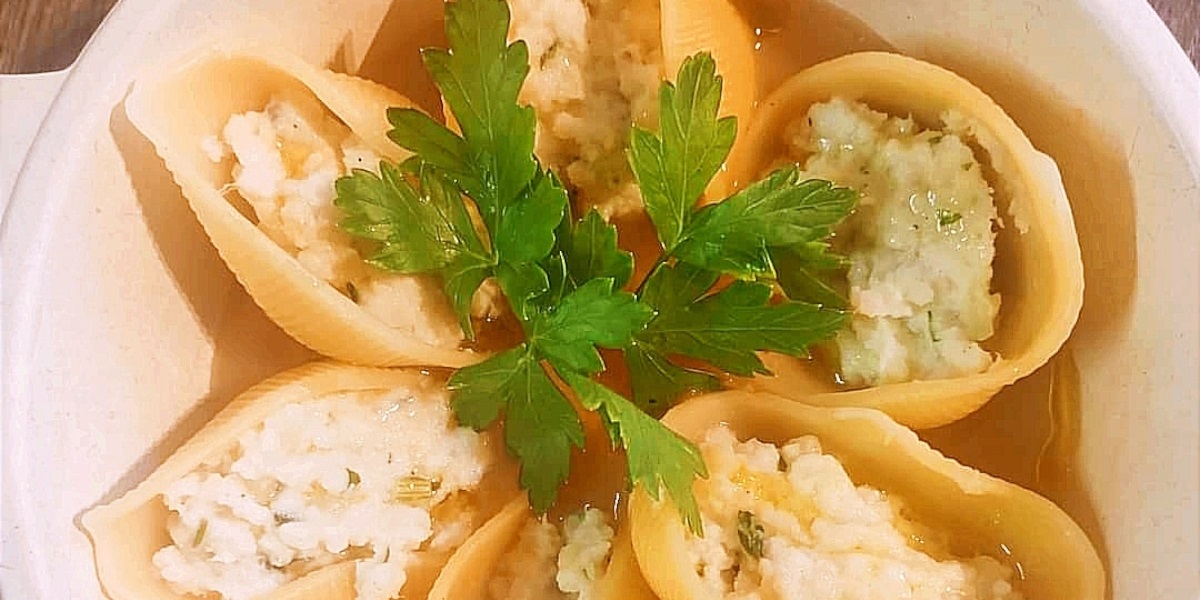 Conchiglione ripieno di ombrina mantecata